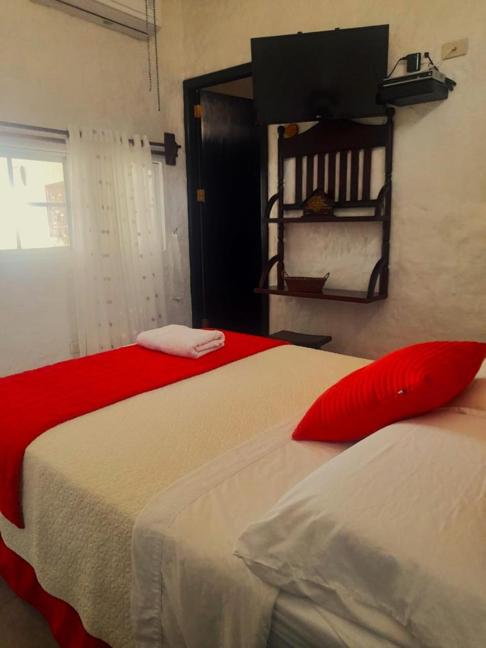 Hostal Cann'S House Puerto Baquerizo Moreno Eksteriør bilde